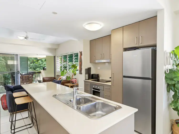 Main view of Homely unit listing, 8/110-114 Collins Avenue, Edge Hill QLD 4870
