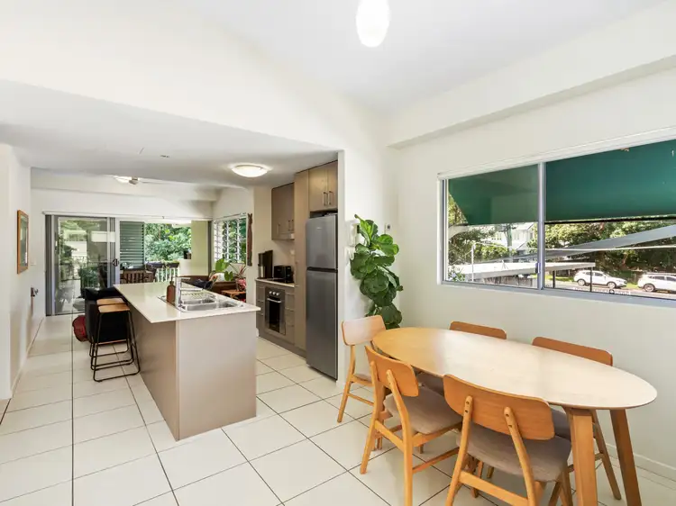 Fifth view of Homely unit listing, 8/110-114 Collins Avenue, Edge Hill QLD 4870