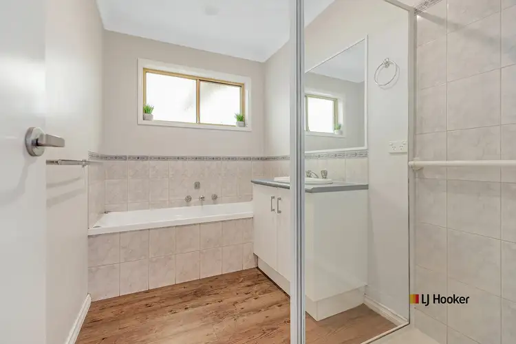 Seventh view of Homely house listing, 18 Quinn Court, Echuca VIC 3564