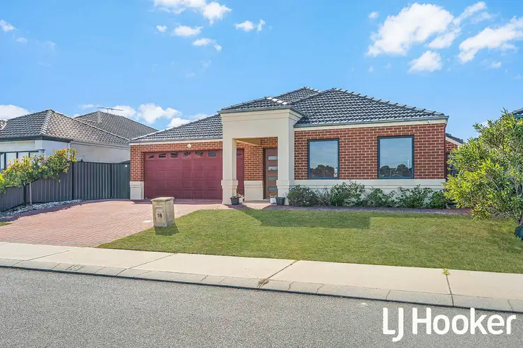 18 Dara Corner, Thornlie WA 6108