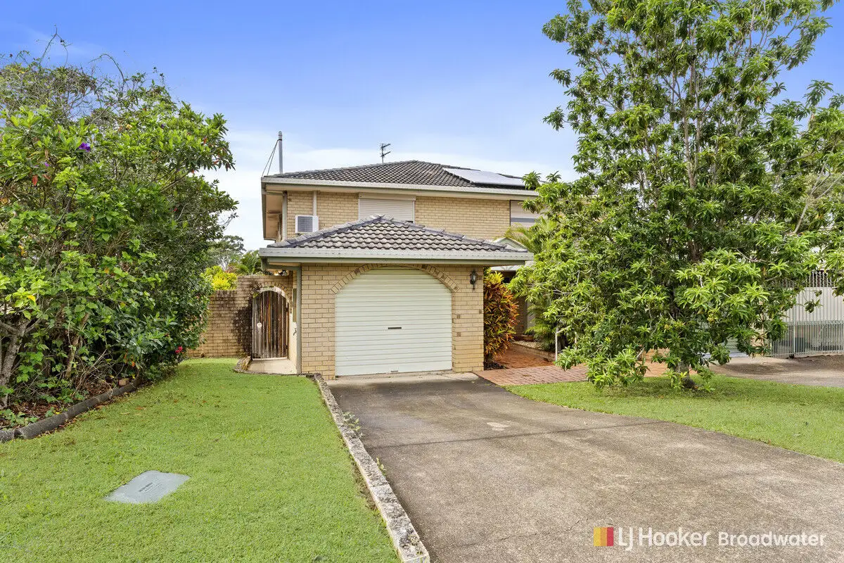 Main view of Homely semi-detached listing, 1/11 Davebill Court, Labrador QLD 4215