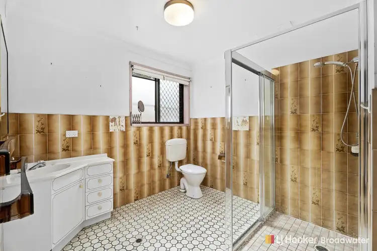 Sixth view of Homely semi-detached listing, 1/11 Davebill Court, Labrador QLD 4215