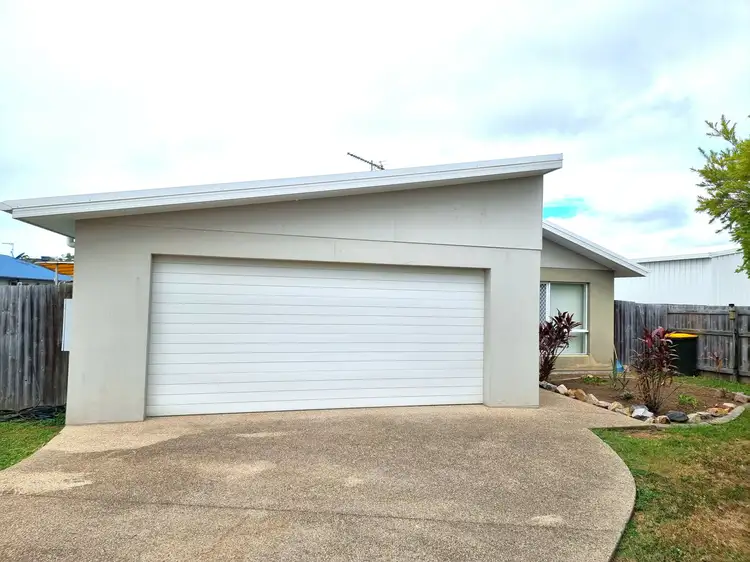 7 Sapphire Crescent, Bowen QLD 4805