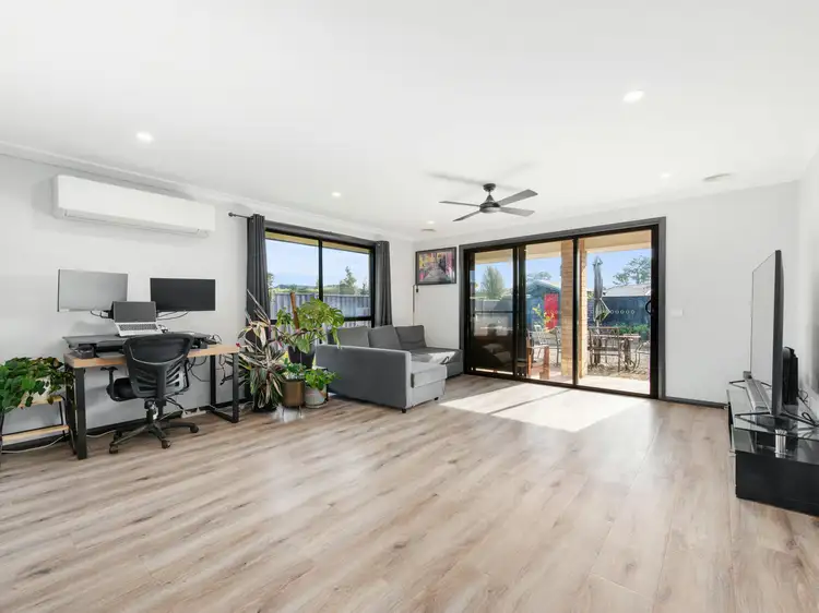 Sixth view of Homely house listing, 4 Egret Avenue, Bairnsdale VIC 3875