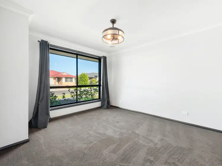 Seventh view of Homely house listing, 4 Egret Avenue, Bairnsdale VIC 3875