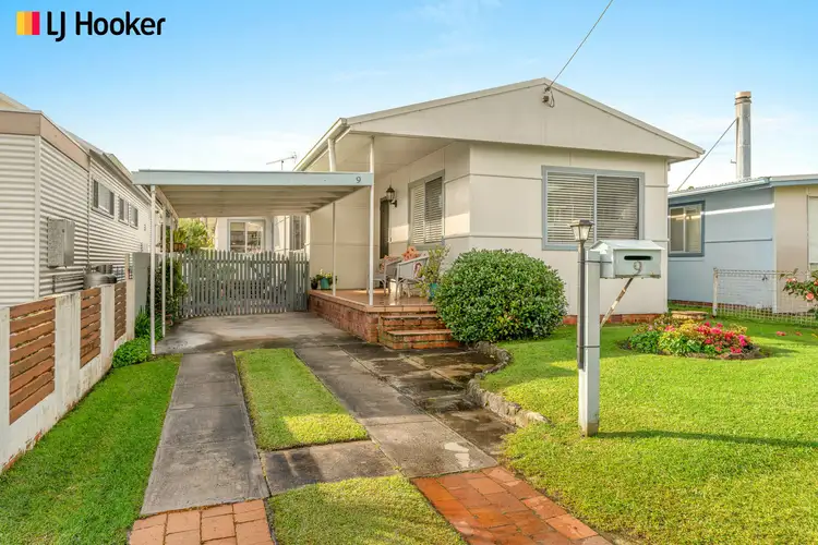 9 Anchor Street, Currarong NSW 2540