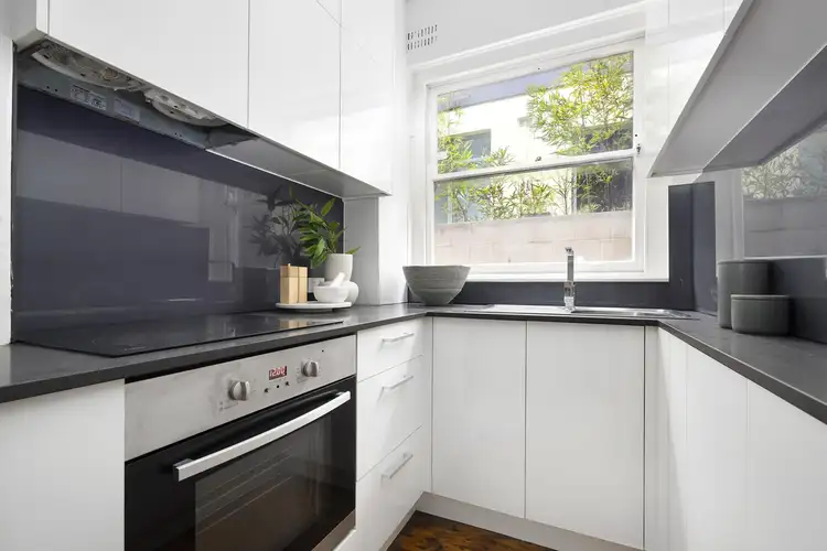 Sixth view of Homely apartment listing, 2/3-5 Hastings Parade, Bondi Beach NSW 2026