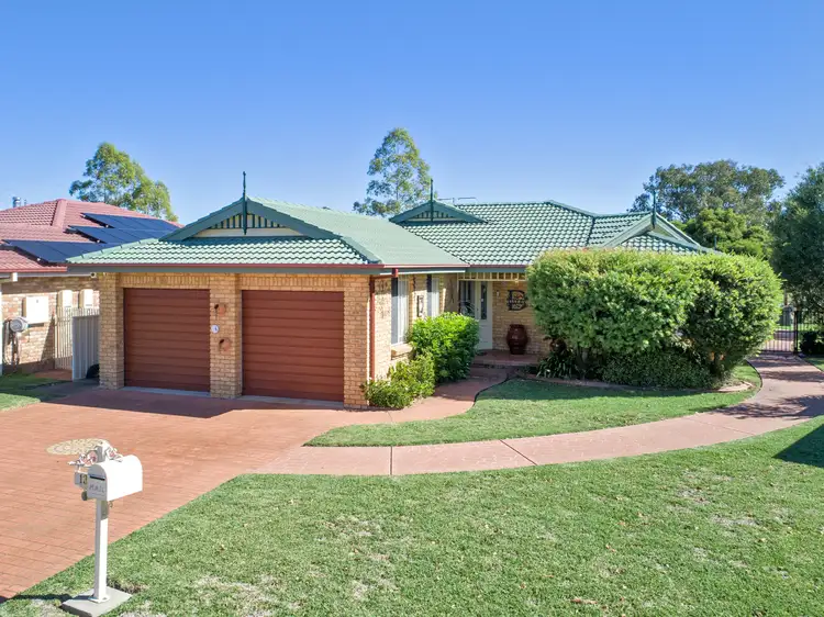 13 Eureka Place, Tamworth NSW 2340