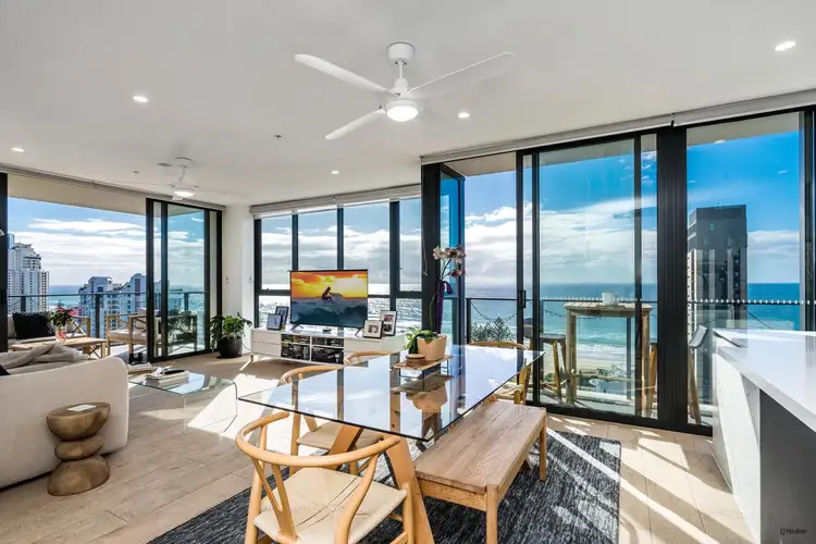 76/18 Chelsea Avenue, Broadbeach QLD 4218