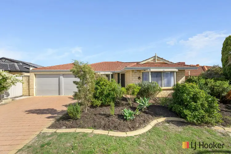 32 Marraboor Place, Success WA 6164