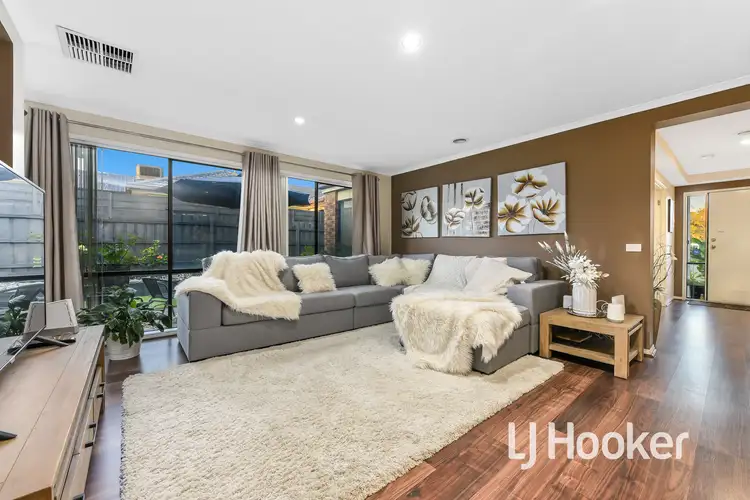Fourth view of Homely house listing, 4 Eldershaw Drive, Lynbrook VIC 3975
