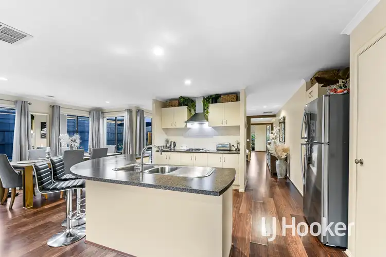 Fifth view of Homely house listing, 4 Eldershaw Drive, Lynbrook VIC 3975