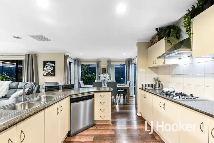 Sixth view of Homely house listing, 4 Eldershaw Drive, Lynbrook VIC 3975