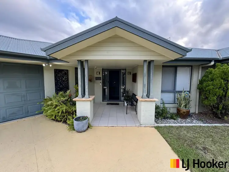 120 Cors Parade, North Batemans Bay NSW 2536
