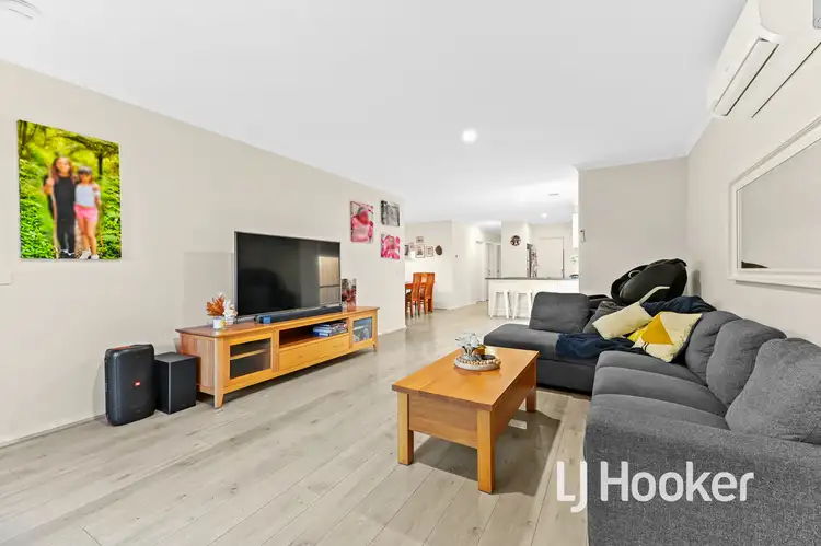 Fourth view of Homely house listing, 5 Orleana Way, Clyde North VIC 3978