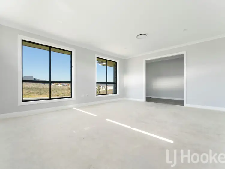 Fifth view of Homely house listing, 3 Bradbury Drive, Kelso NSW 2795