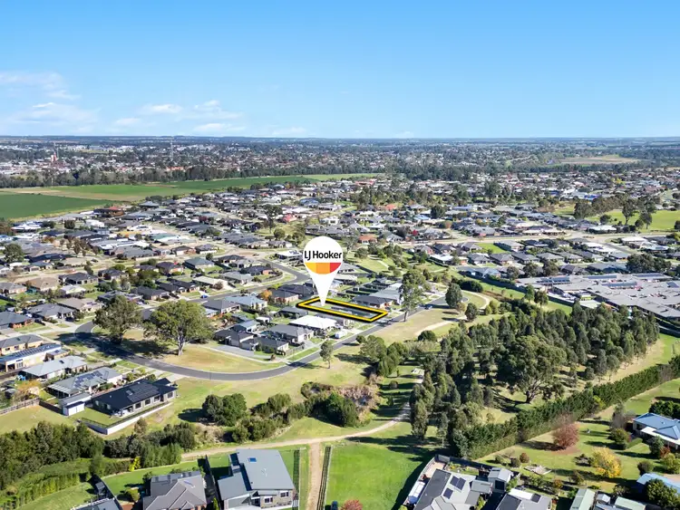 Second view of Homely house listing, 41 Len Cook Drive, Eastwood VIC 3875