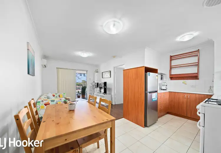 Sixth view of Homely apartment listing, 17/1045 Albany Highway, St James WA 6102