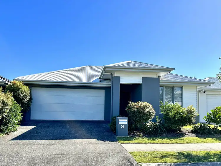 8 Paddington Circuit, Baringa QLD 4551