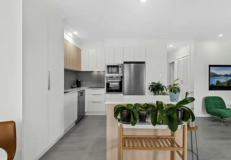 Third view of Homely unit listing, 4/20 Simon Street, Yeronga QLD 4104