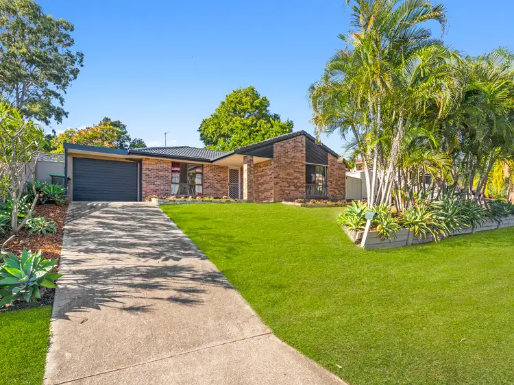 4 Dawnann Court