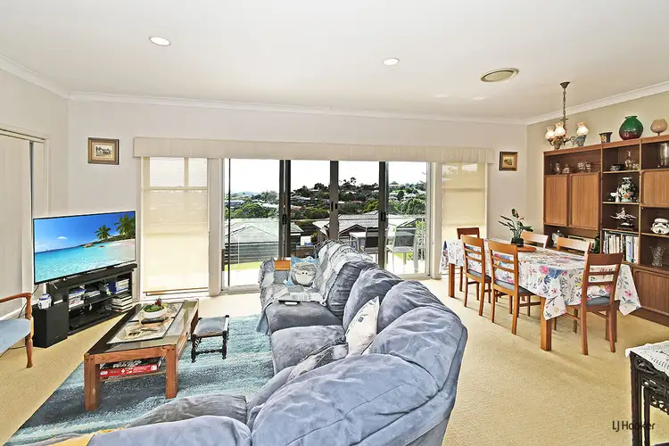 Sixth view of Homely house listing, 2 Widgee Avenue, Banora Point NSW 2486