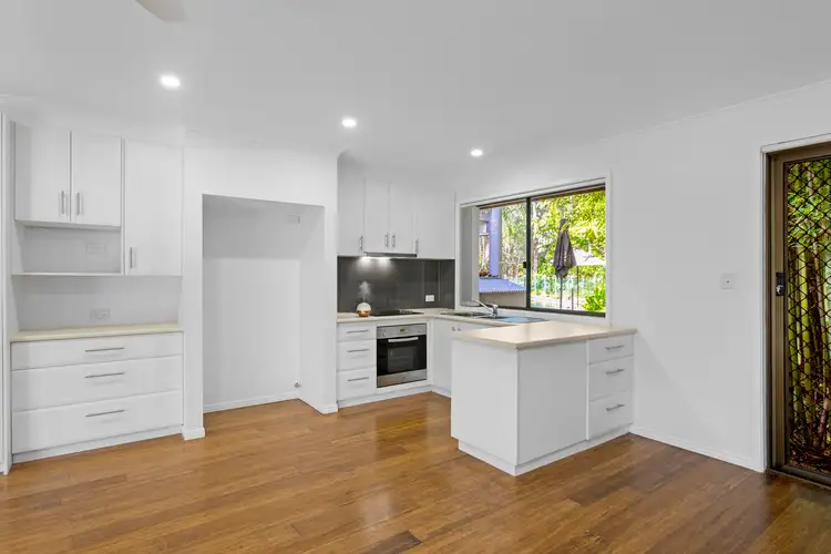 18b Albert Evans Drive