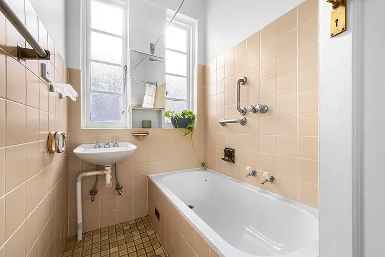 Sixth view of Homely apartment listing, 11/71 Curlewis Street, Bondi Beach NSW 2026