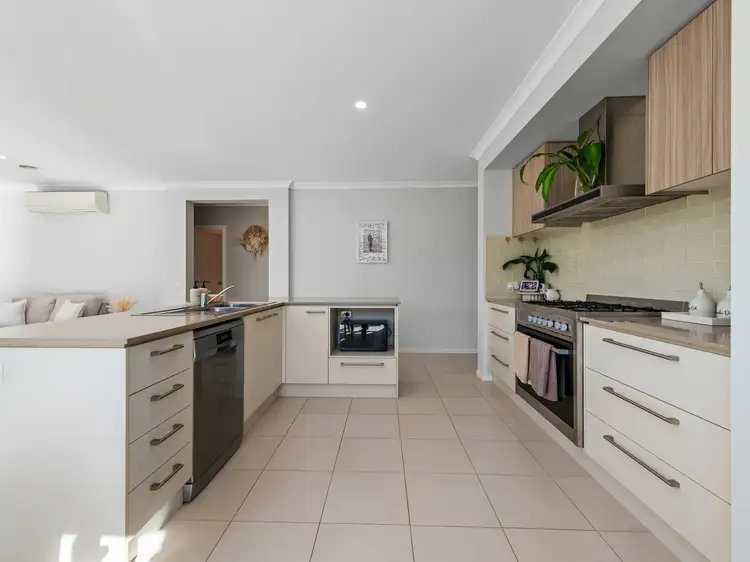 Fifth view of Homely house listing, 16 Shannon Boulevard, Bairnsdale VIC 3875