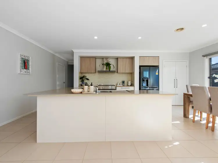 Sixth view of Homely house listing, 16 Shannon Boulevard, Bairnsdale VIC 3875