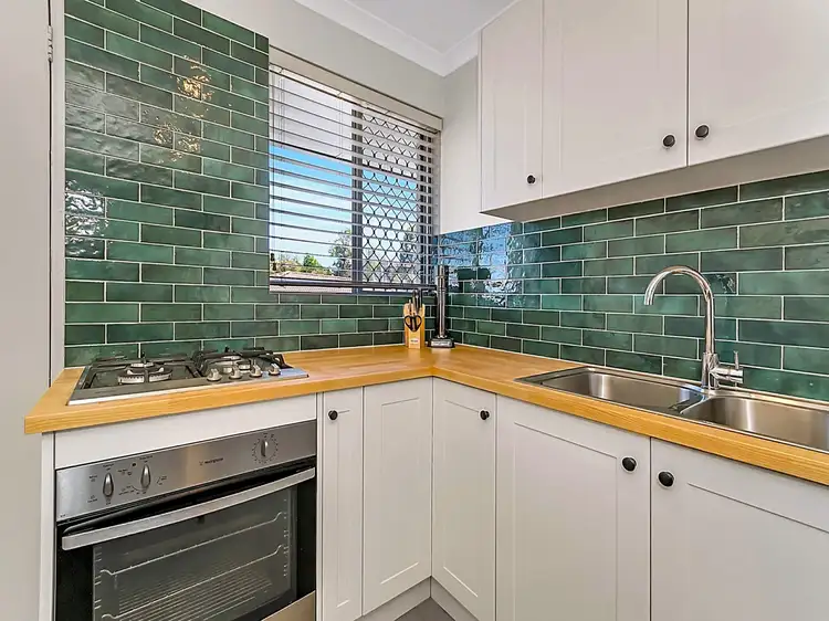 Sixth view of Homely apartment listing, 7/5 Welshpool Road, St James WA 6102