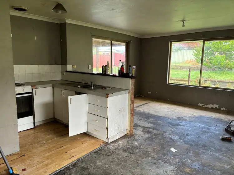 Fifth view of Homely house listing, 13 Sunburst Grove, Collie WA 6225