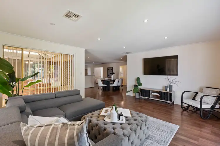 Third view of Homely house listing, 4 Stuart Court, Hallett Cove SA 5158