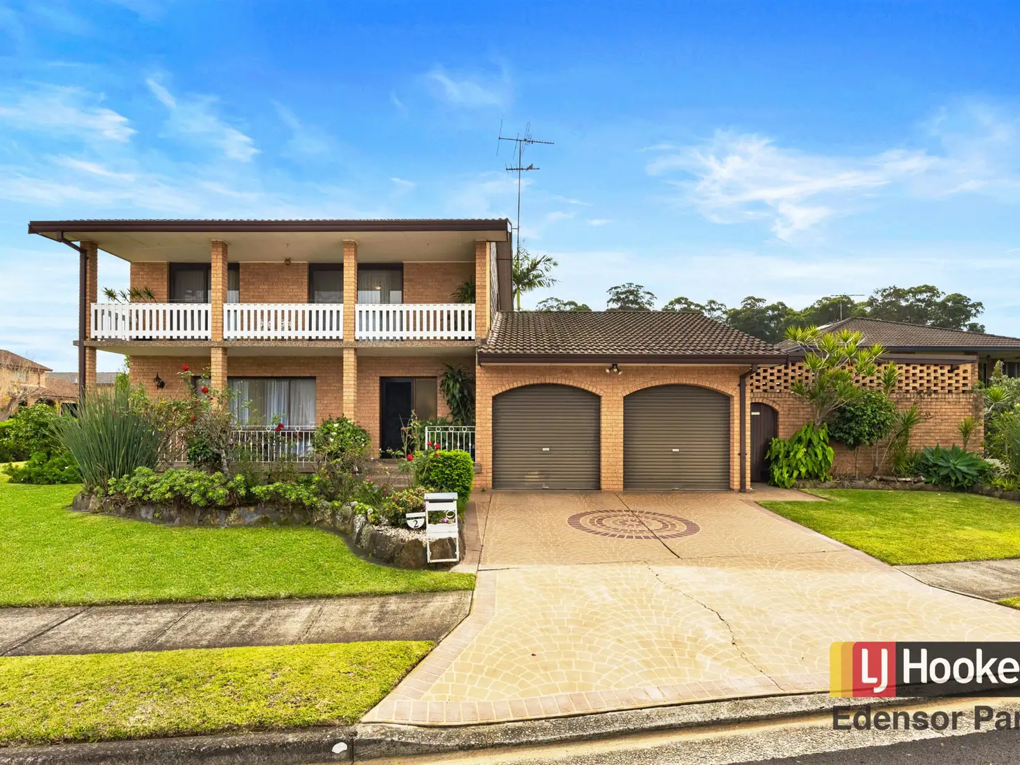 Main view of Homely house listing, 2 Curran Street, Prairiewood NSW 2176