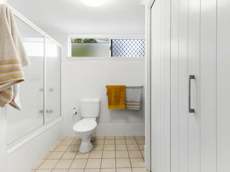 Sixth view of Homely unit listing, 1/13-15 Givens Street, Westcourt QLD 4870