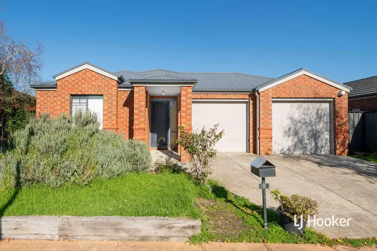 9 Lindsay Gardens, Point Cook VIC 3030