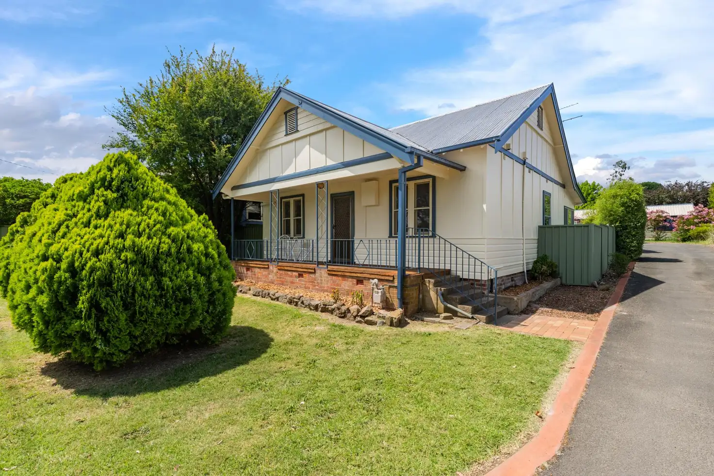Main view of Homely house listing, 1/48 Demestre Street, Yass NSW 2582