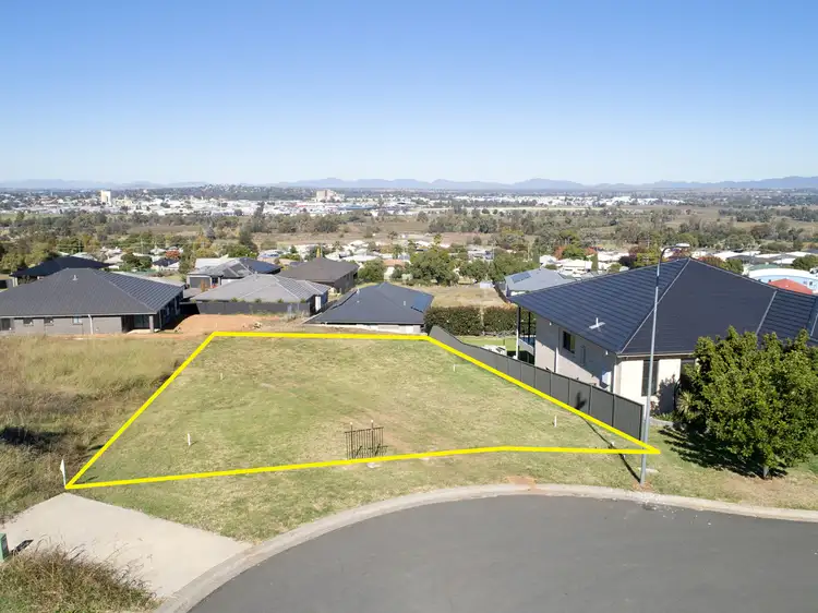 10 Wollemi Close, North Tamworth NSW 2340