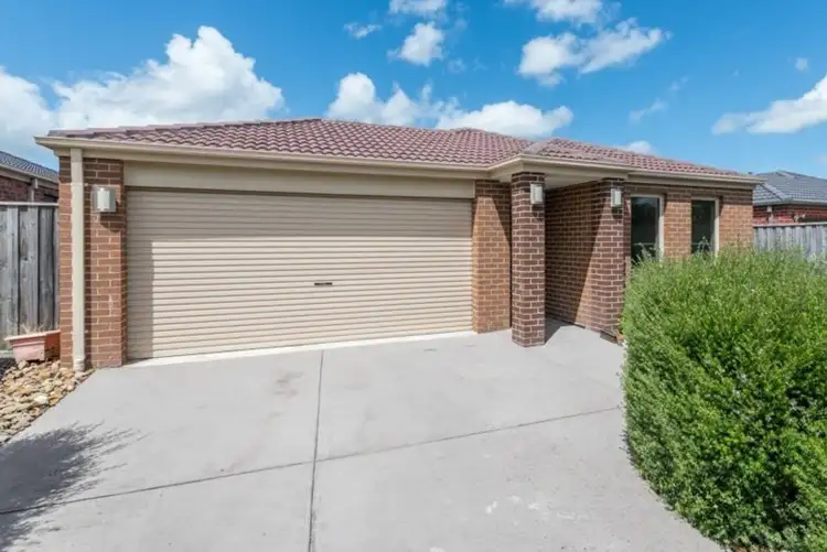 68 Algerd Way, Pakenham VIC 3810
