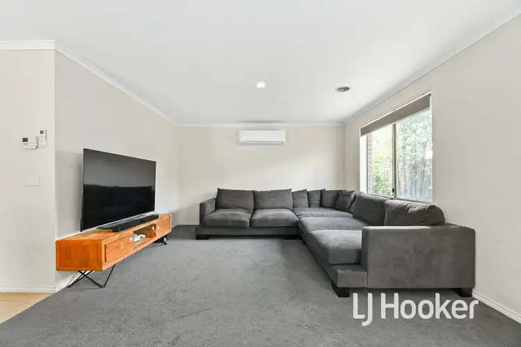 68 Algerd Way, Pakenham VIC 3810