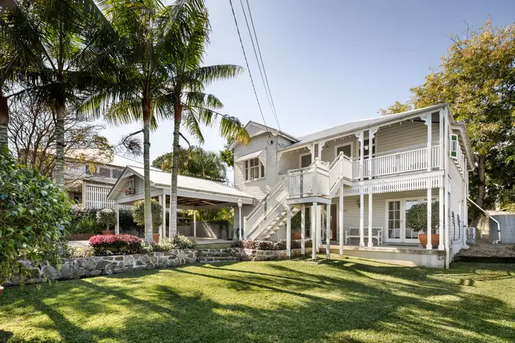24 Frederick Street, Annerley QLD 4103