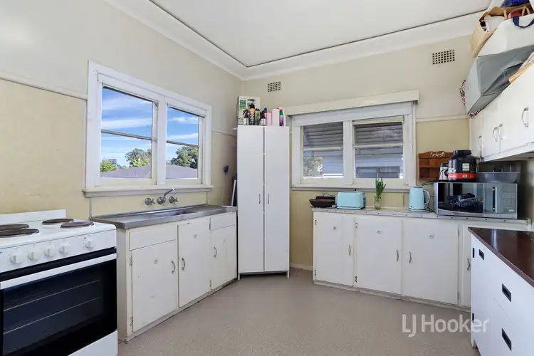 Fifth view of Homely house listing, 2 Matthew Crescent, Blacktown NSW 2148