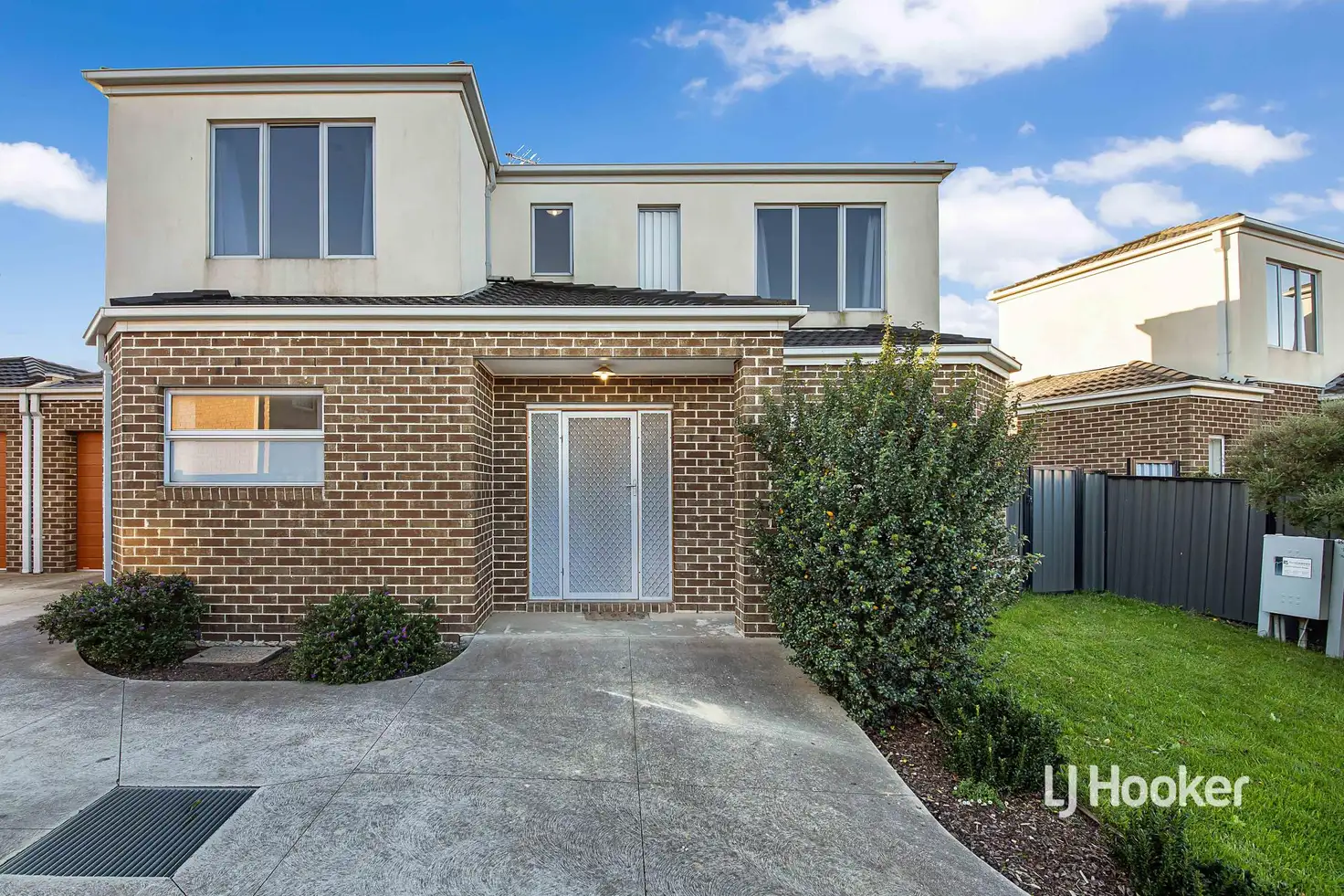 Main view of Homely townhouse listing, 1/4 Shirley Court, Point Cook VIC 3030