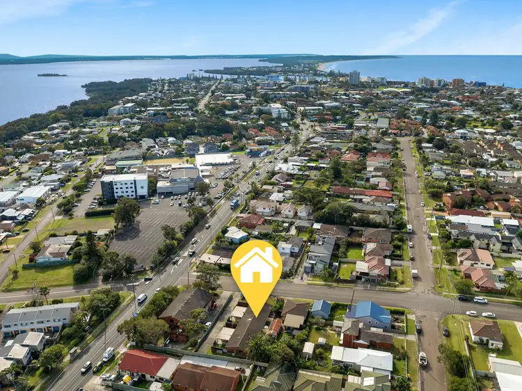 Main view of Homely villa listing, 2/11 Archbold Road, Long Jetty NSW 2261