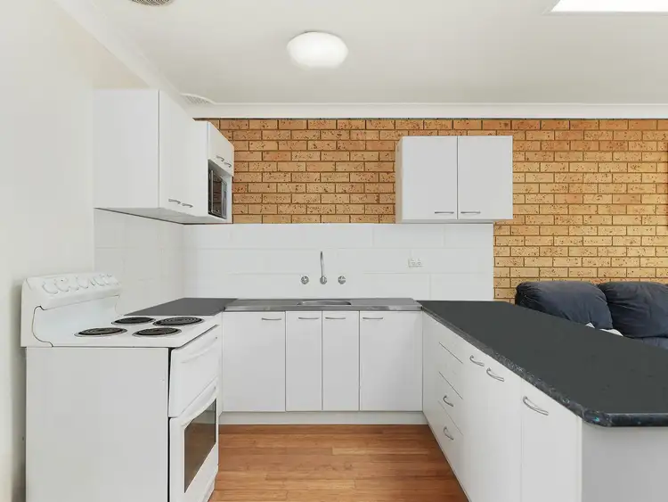 Fifth view of Homely villa listing, 2/11 Archbold Road, Long Jetty NSW 2261