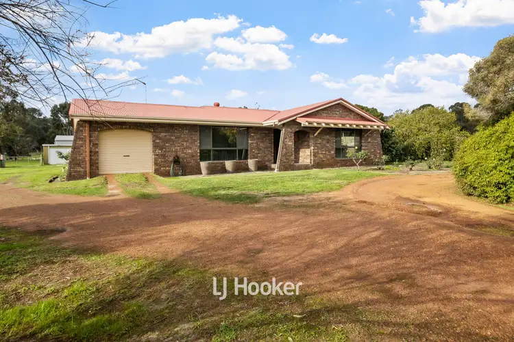 97 Preston Road, Collie WA 6225