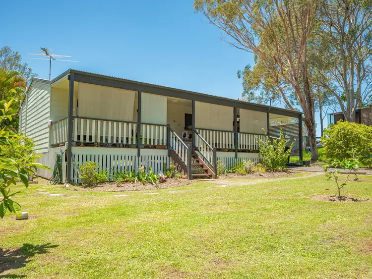 31 Jasper Street, Russell Island QLD 4184
