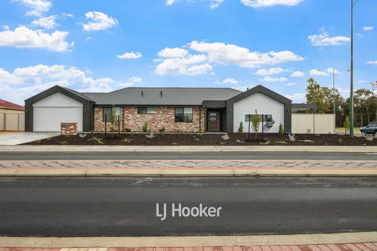 90 Grand Entrance, Australind WA 6233