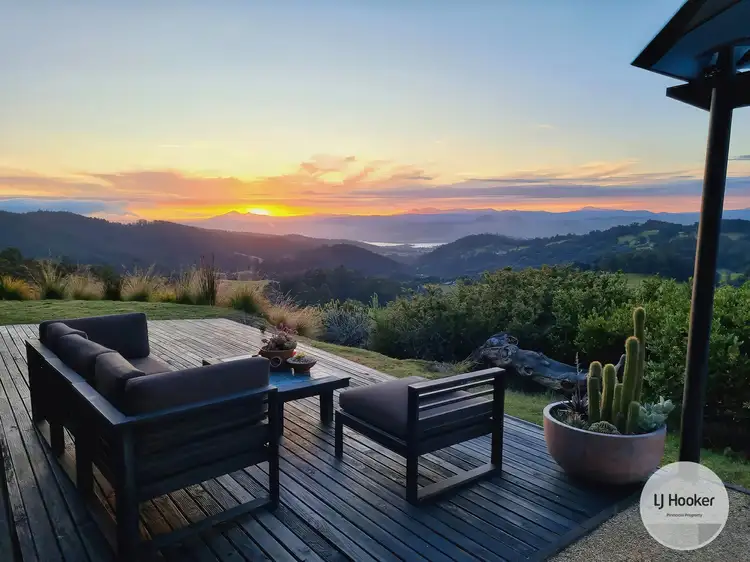 551 Woodbridge Hill Road, Gardners Bay TAS 7112
