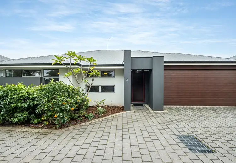 Villa 5/43 Boonooloo Road, Kalamunda WA 6076